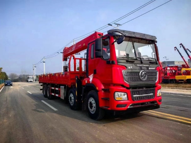 Автокран SHACMAN 8×4 с телескопической стрелой