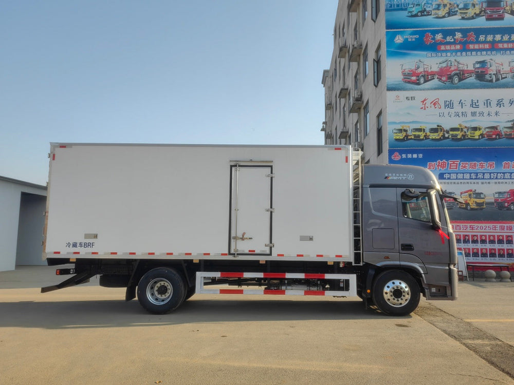 شاحنة FOTON E6 مبردة بطول 6.8 متر
