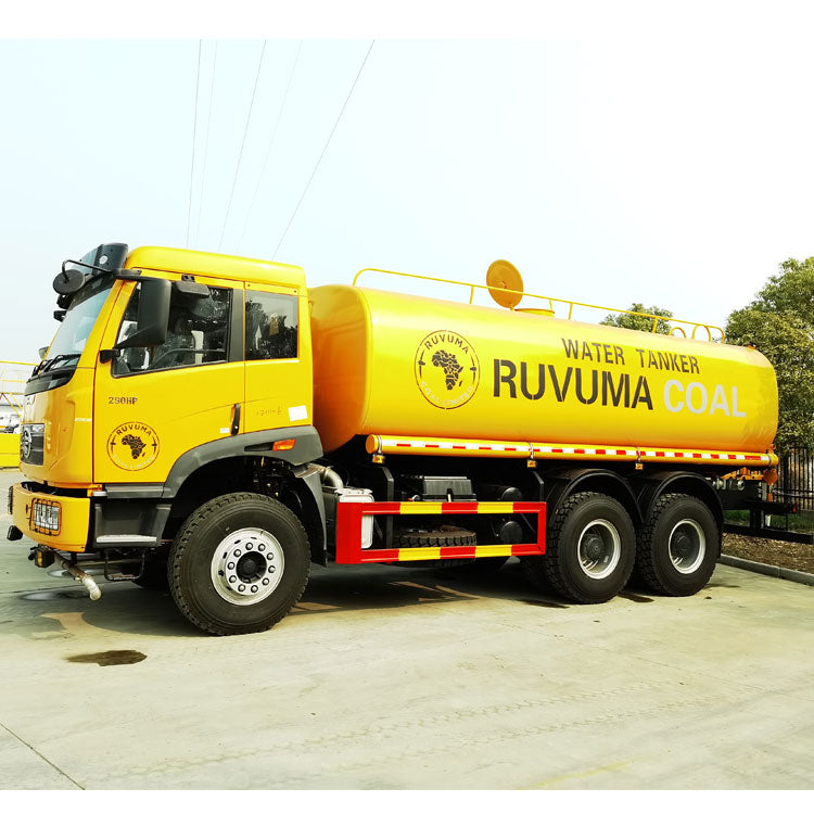 شاحنة رشاشات مياه FAW 6x4 سعة 20000 لتر