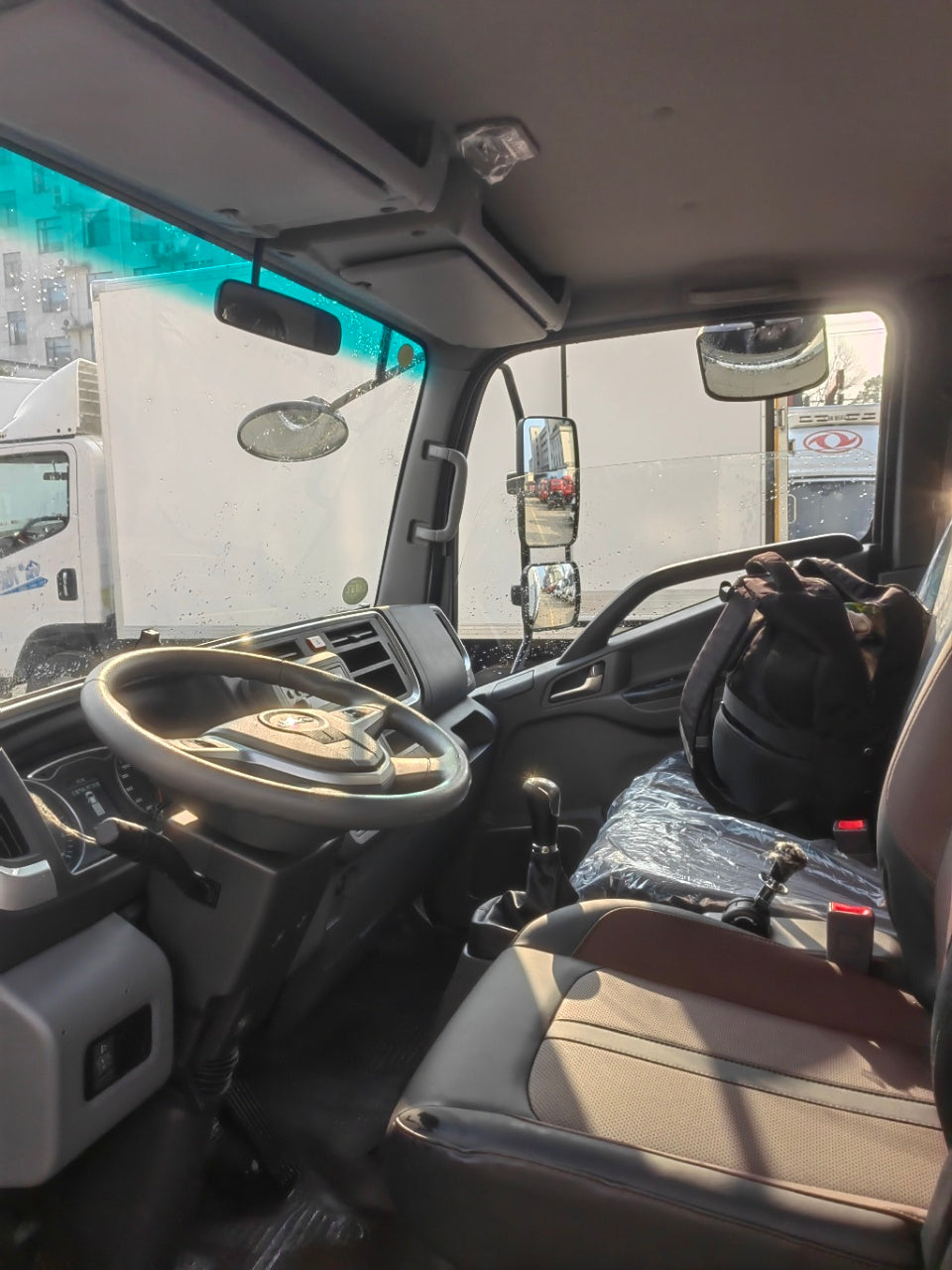 شاحنة تبريد JAC بطول 3.7 متر
