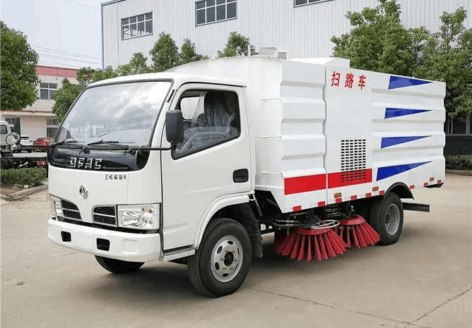 Dongfeng 4x2 sweeper sells diesel-powered street sweepers 4 cubic Dumpster 2 cubic water tank