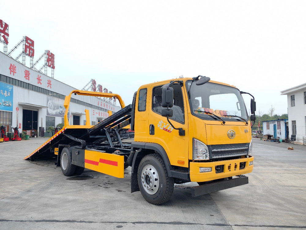 شاحنة سحب فاو 6T 1+2