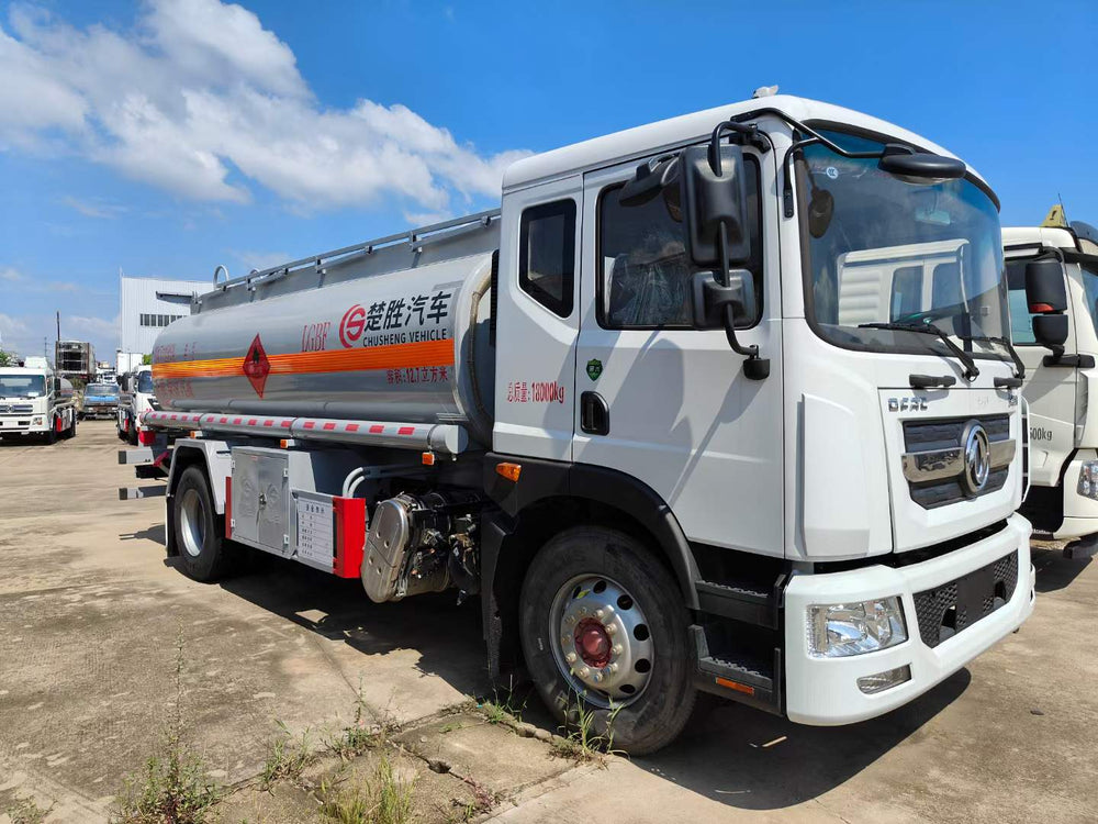 Автоцистерна DongFeng 230 л.с. (12,7-14,5 м³)