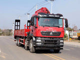 Автокран HOWO 8×4 25Т с шарнирно-сочлененной стрелой