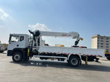 DongFeng 4×2 8-тонный кран с телескопической стрелой